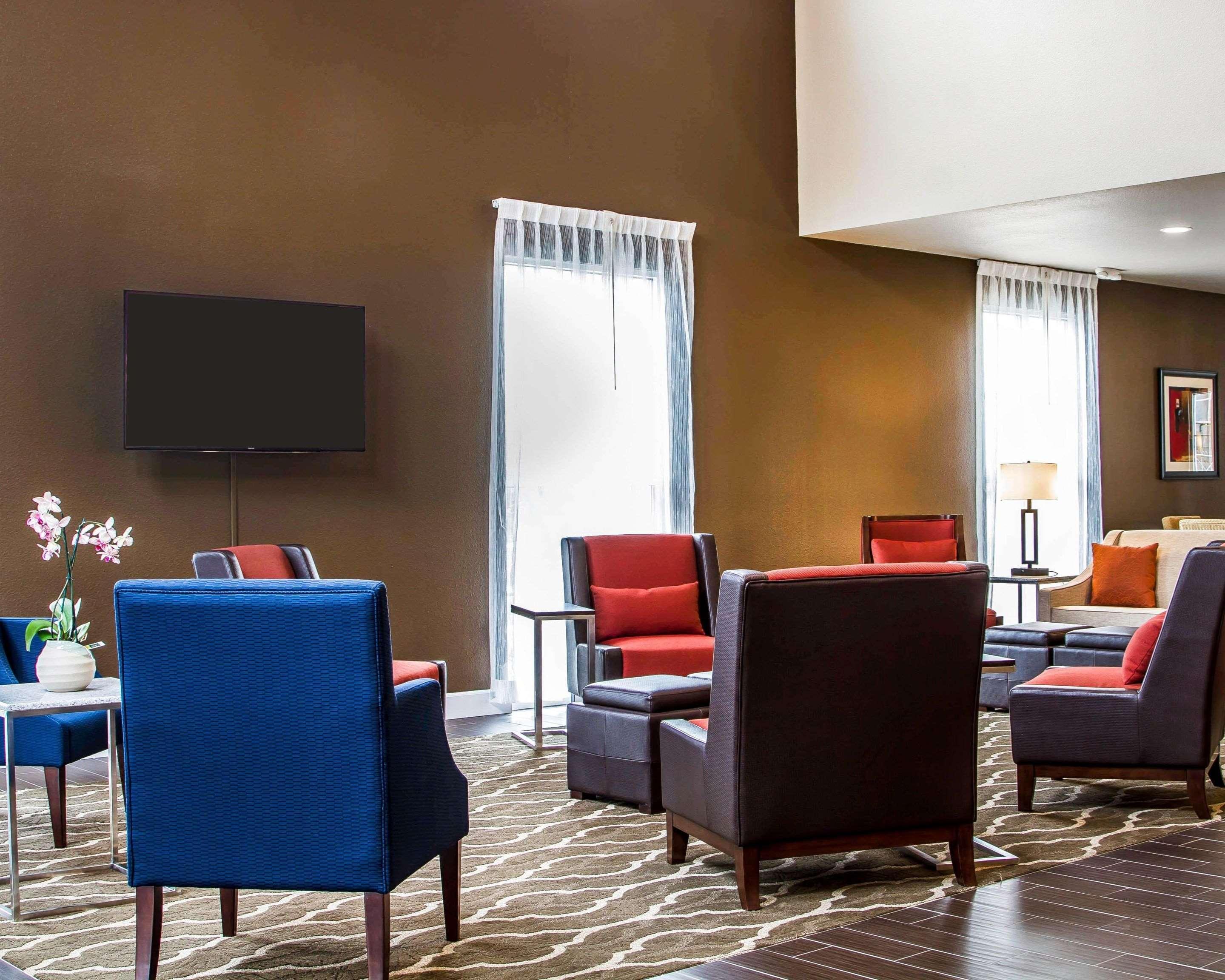 Comfort Suites Woodland - Sacramento Airport Exterior foto