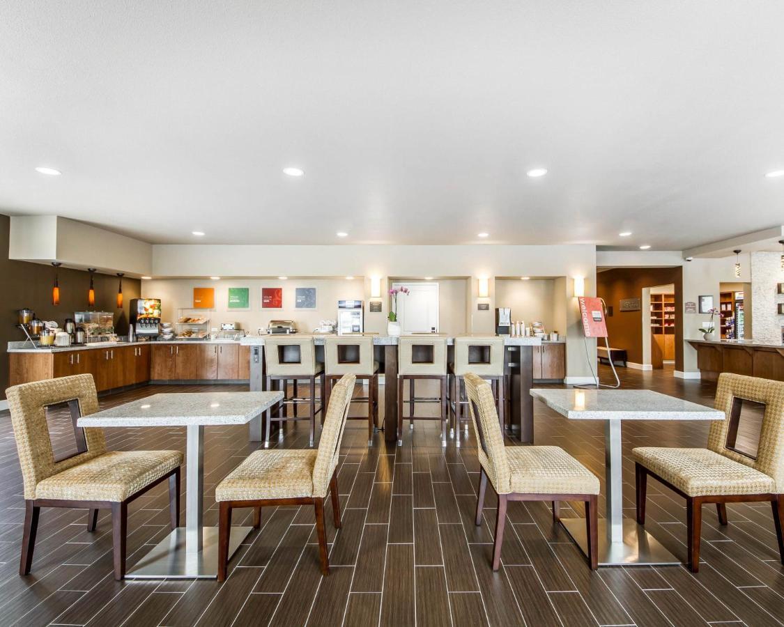 Comfort Suites Woodland - Sacramento Airport Exterior foto